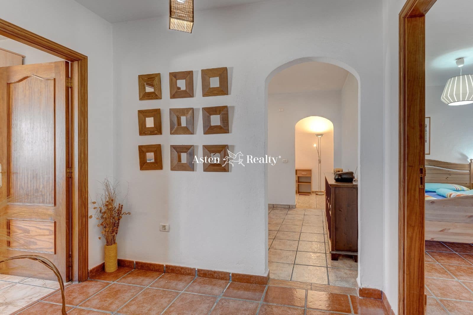 3 soveværelse Villa til salg i Taucho med swimmingpool garage - € 1.011.000 (Ref: 7980700)