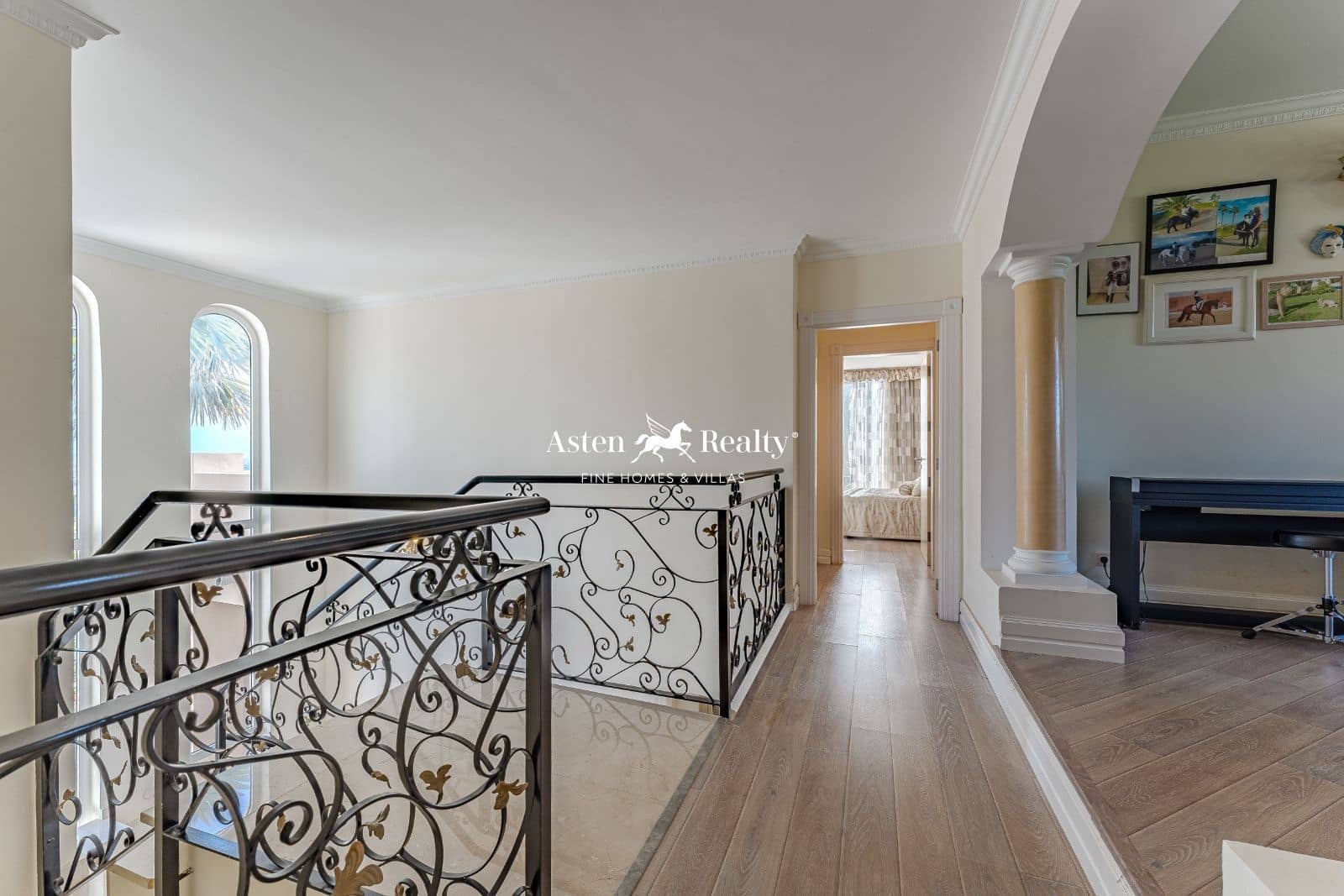 6 soveværelse Byhus til salg i La Caleta Adeje med swimmingpool garage - € 4.990.000 (Ref: 7992234)