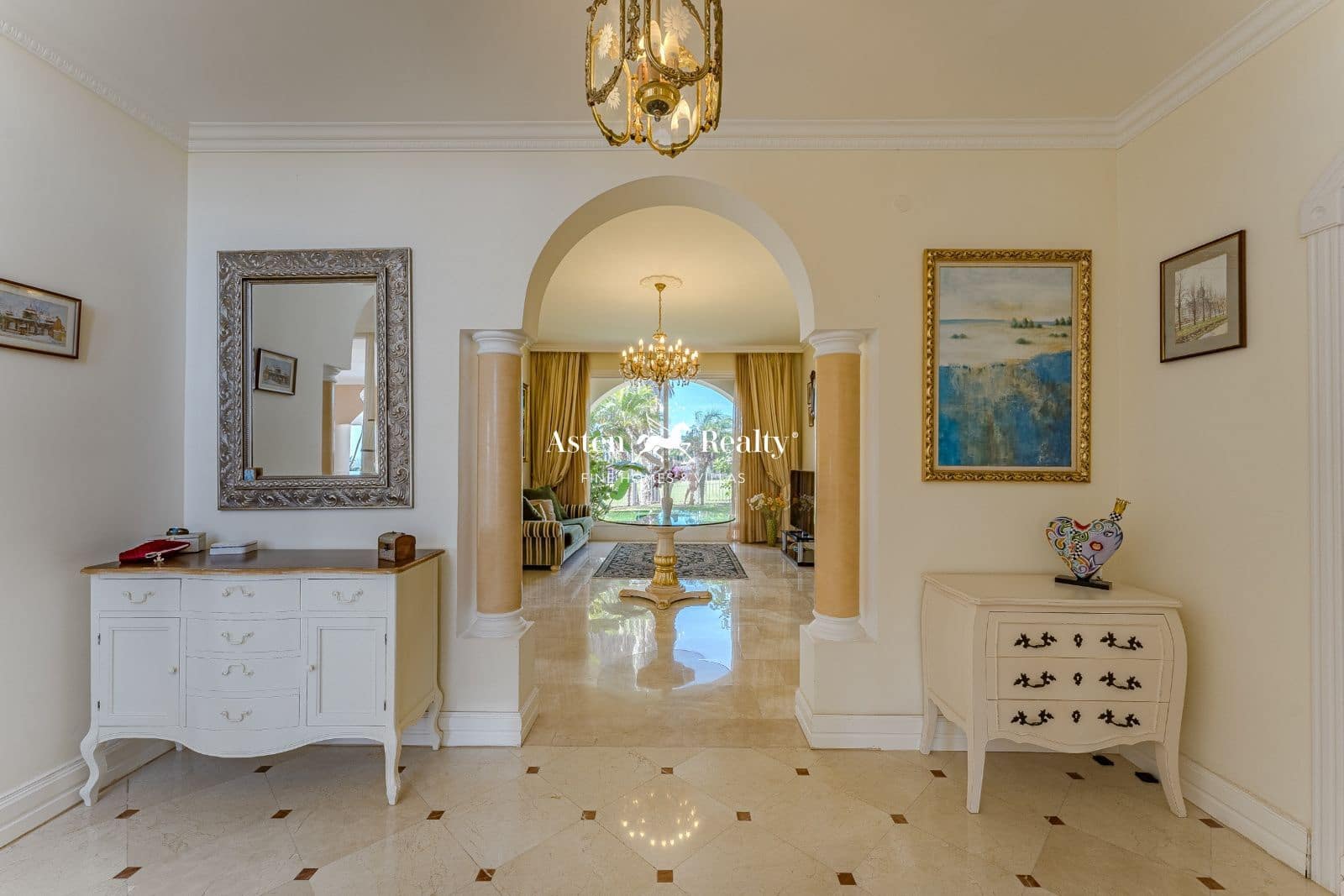 6 soveværelse Byhus til salg i La Caleta Adeje med swimmingpool garage - € 4.990.000 (Ref: 7992234)