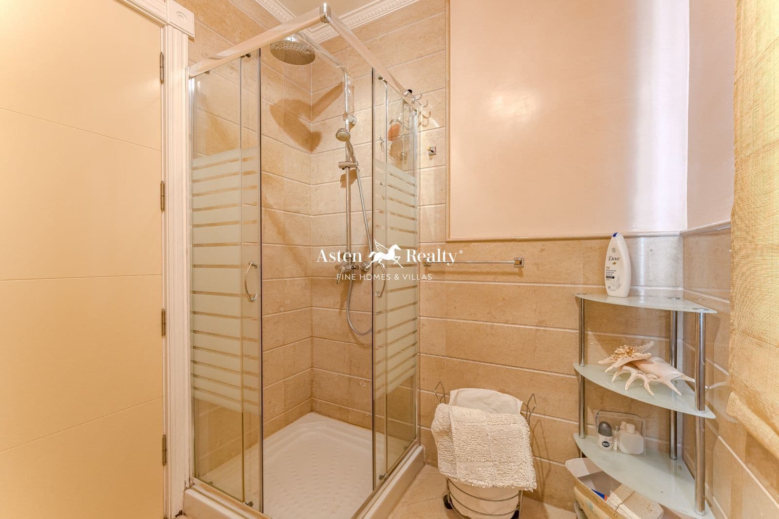 6 soveværelse Byhus til salg i La Caleta Adeje med swimmingpool garage - € 4.990.000 (Ref: 7992234)