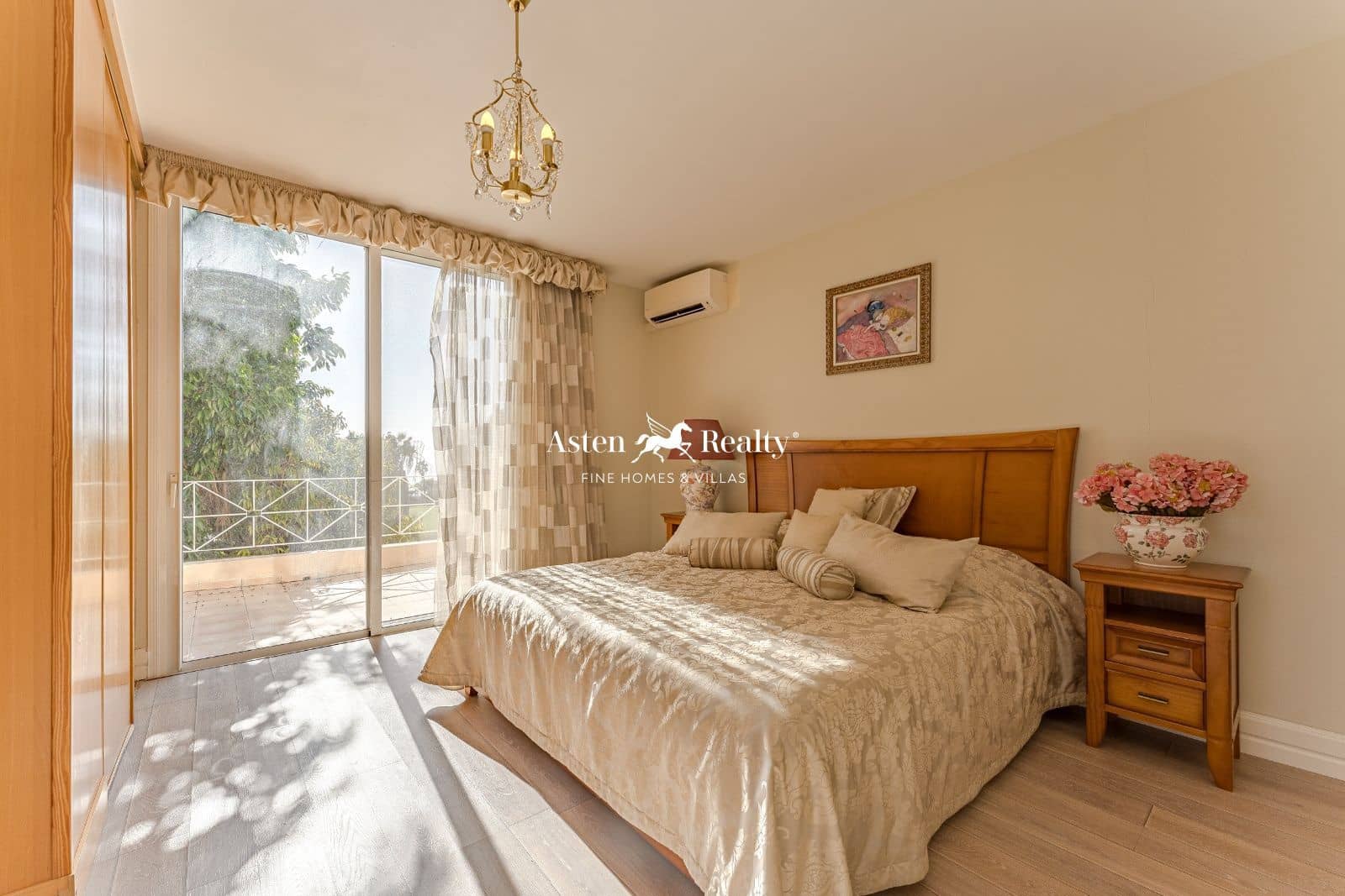 6 soveværelse Byhus til salg i La Caleta Adeje med swimmingpool garage - € 4.990.000 (Ref: 7992234)