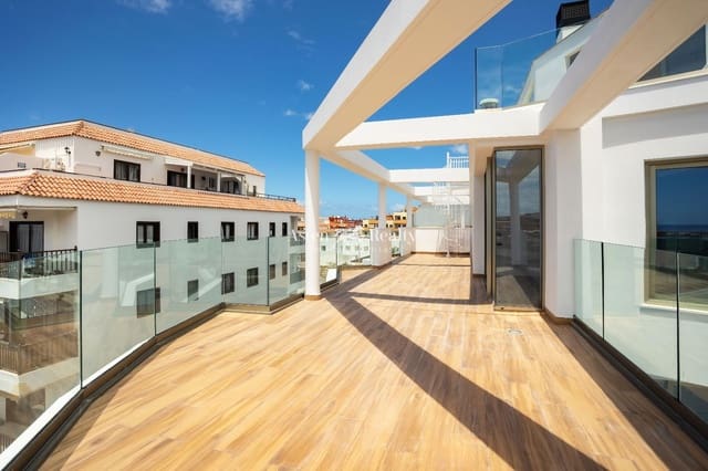 4 chambre Penthouse à vendre à Puerto Santiago, Santiago del Teide avec piscine garage - 1 150 000 € (Ref: 7995844)
