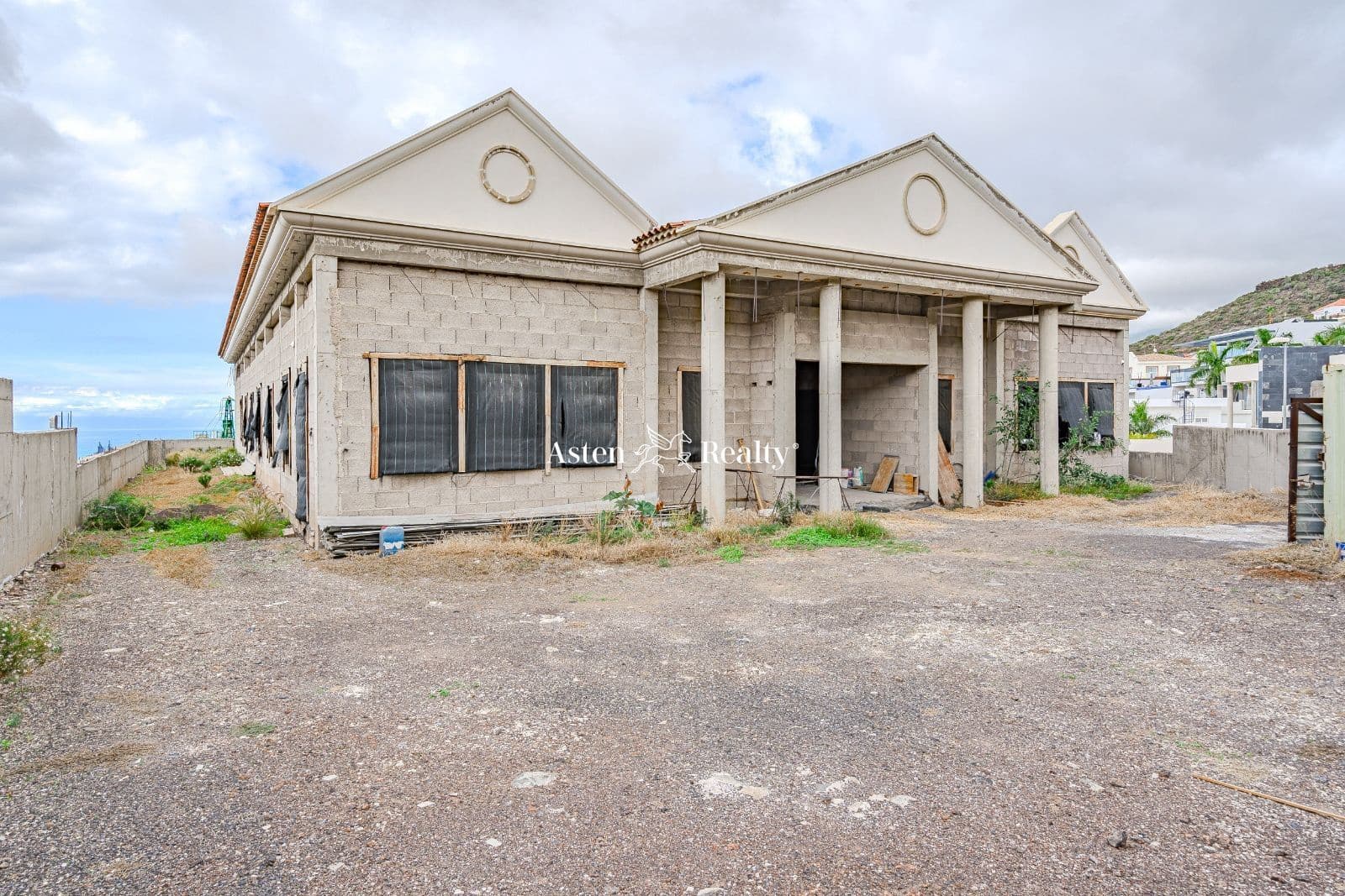 6 soverom Hus til salgs i Torviscas med svømmebasseng garasje - € 2 200 000 (Ref: 8017060)