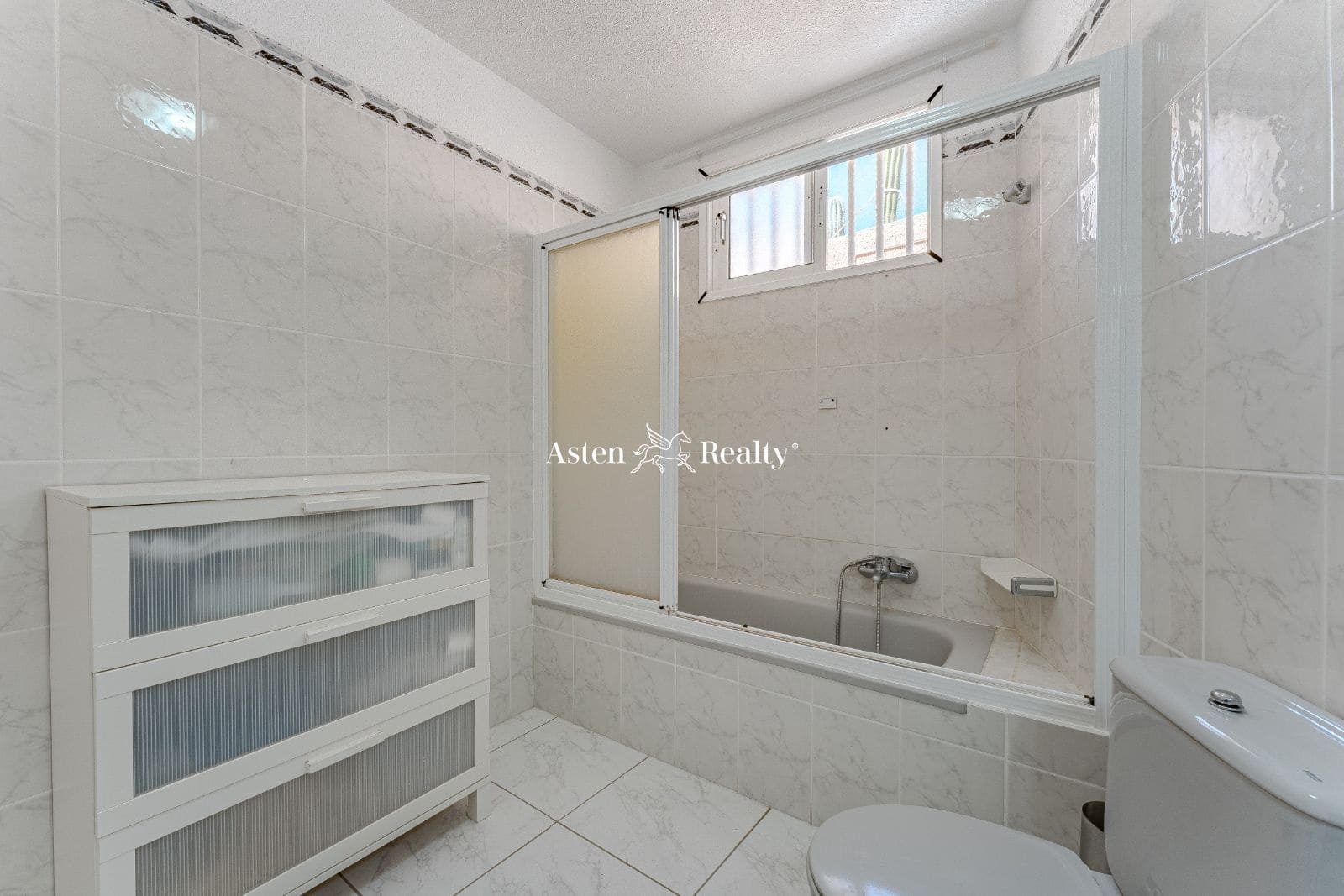2 camera da letto Bungalow in vendita in Torviscas con piscina garage - 490.000 € (Rif: 8048188)