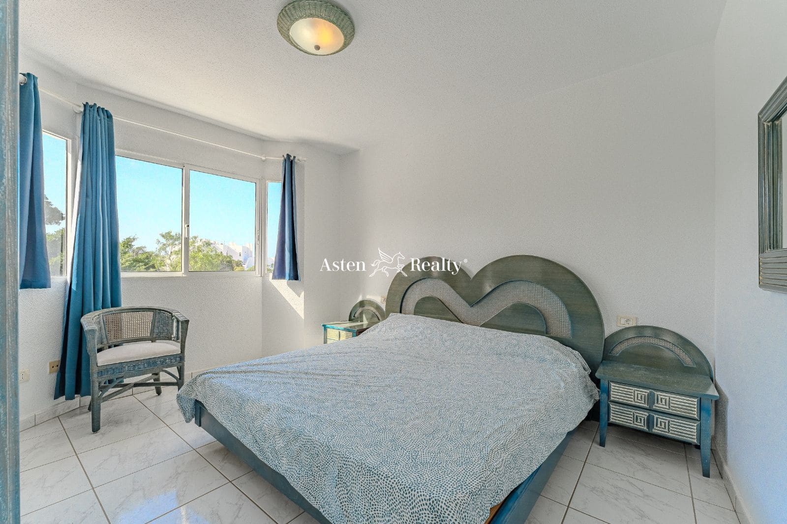 2 camera da letto Bungalow in vendita in Torviscas con piscina garage - 490.000 € (Rif: 8048188)