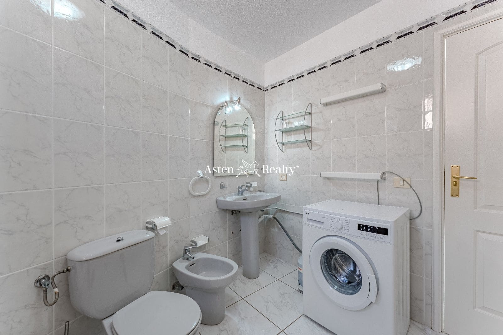 2 camera da letto Bungalow in vendita in Torviscas con piscina garage - 490.000 € (Rif: 8048188)