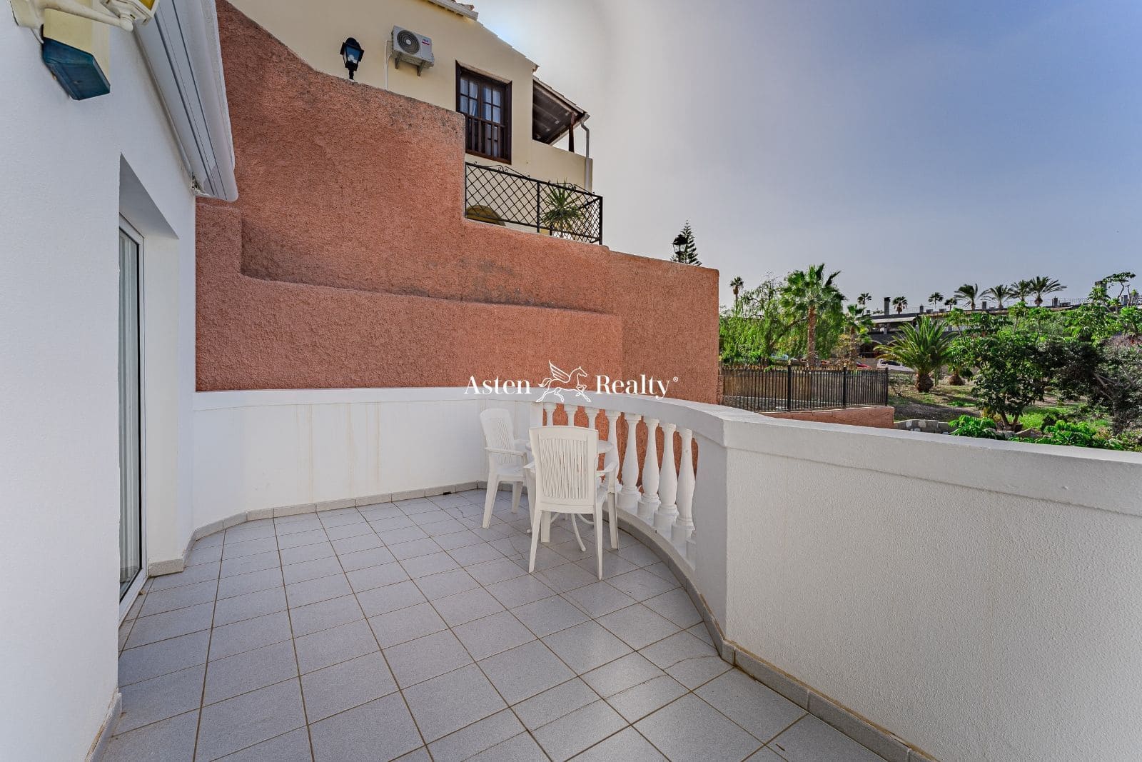 2 camera da letto Bungalow in vendita in Torviscas con piscina garage - 490.000 € (Rif: 8048188)