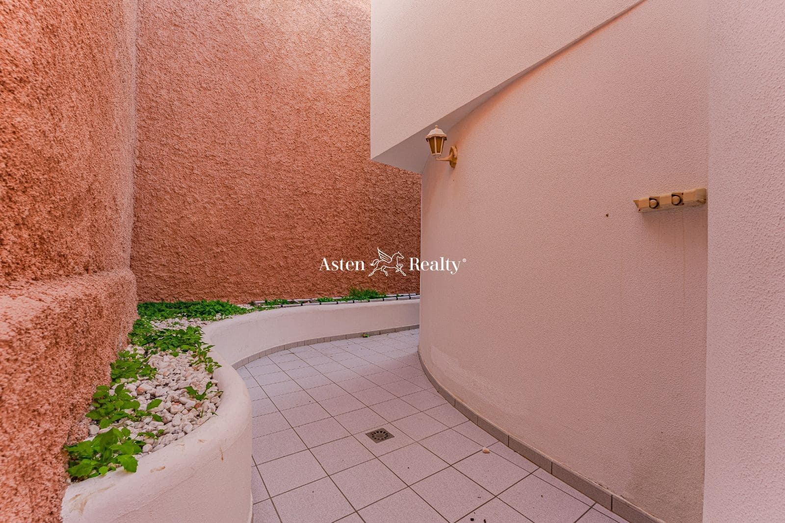 2 camera da letto Bungalow in vendita in Torviscas con piscina garage - 490.000 € (Rif: 8048188)