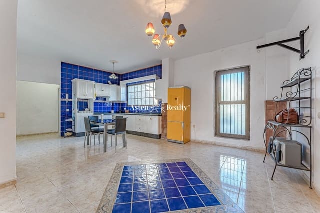 5 soveværelse Villa til salg i El Tanque - € 375.000 (Ref: 8050381)