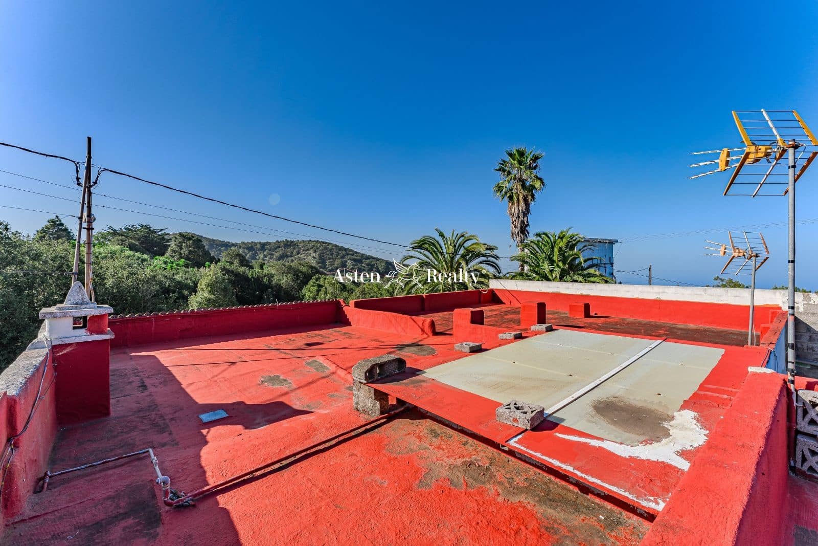 5 soveværelse Villa til salg i El Tanque - € 375.000 (Ref: 8050381)