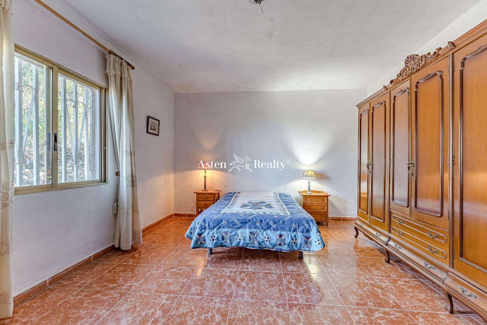 5 soveværelse Villa til salg i El Tanque - € 375.000 (Ref: 8050381)