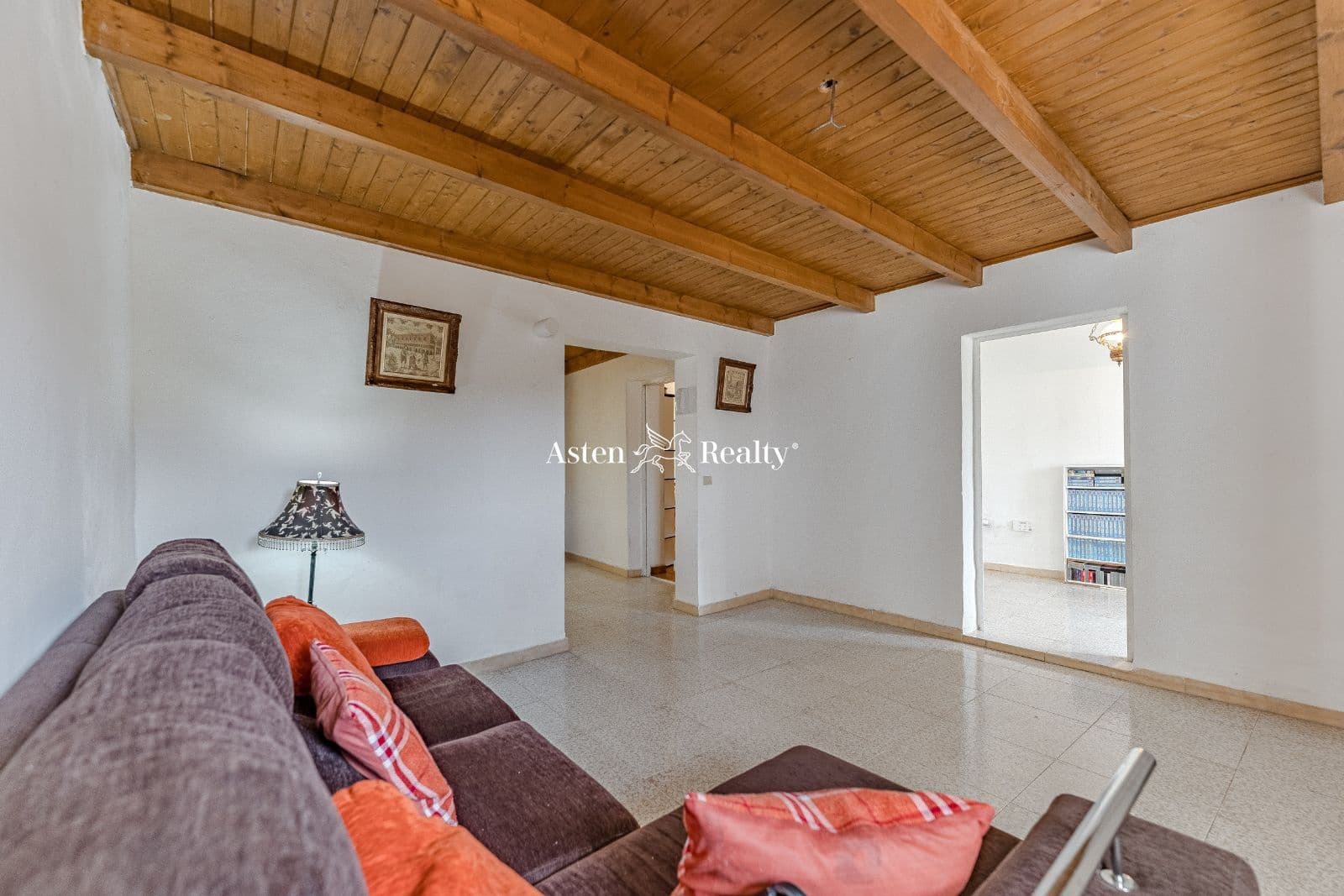 5 soveværelse Villa til salg i El Tanque - € 375.000 (Ref: 8050381)