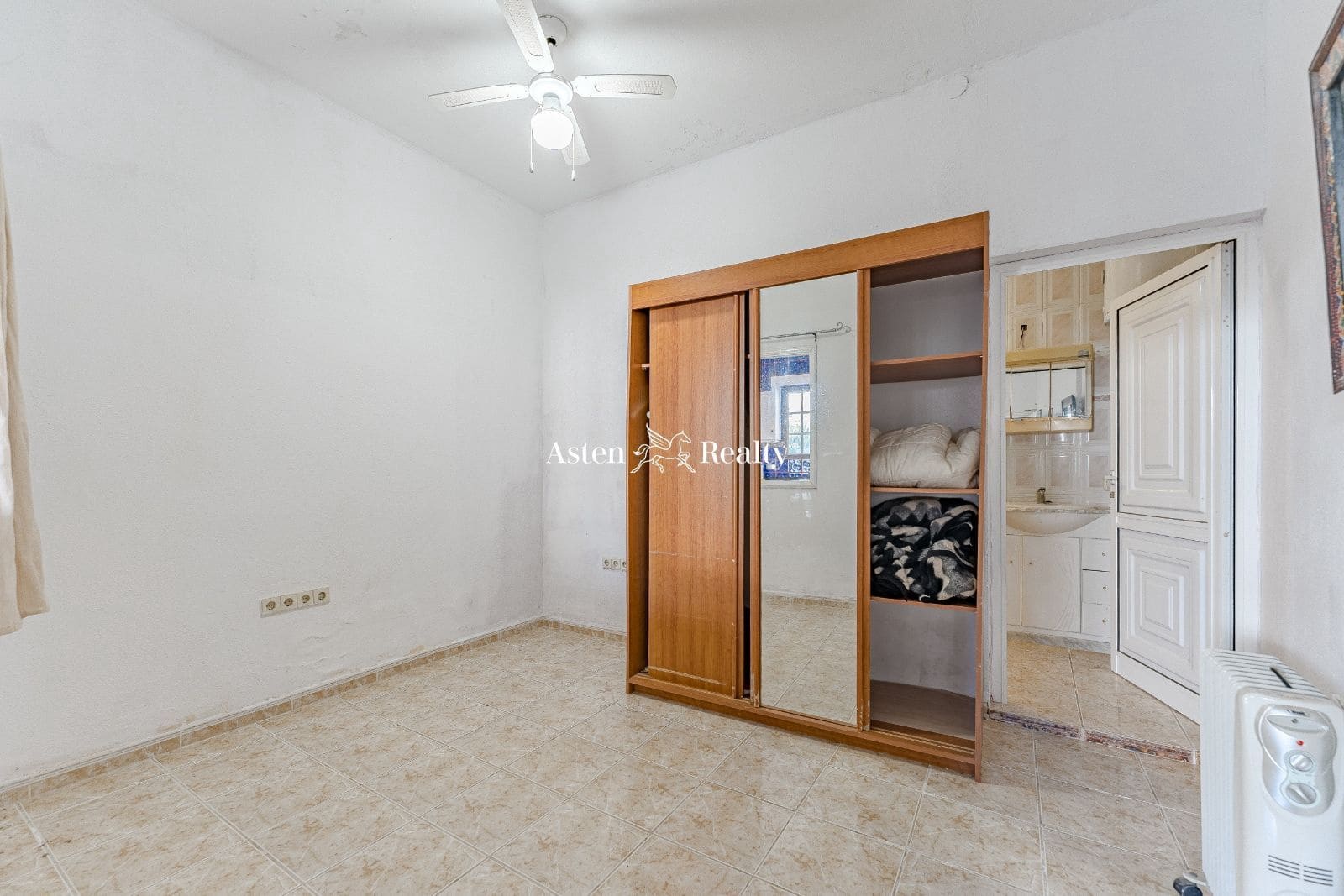 5 soveværelse Villa til salg i El Tanque - € 375.000 (Ref: 8050381)