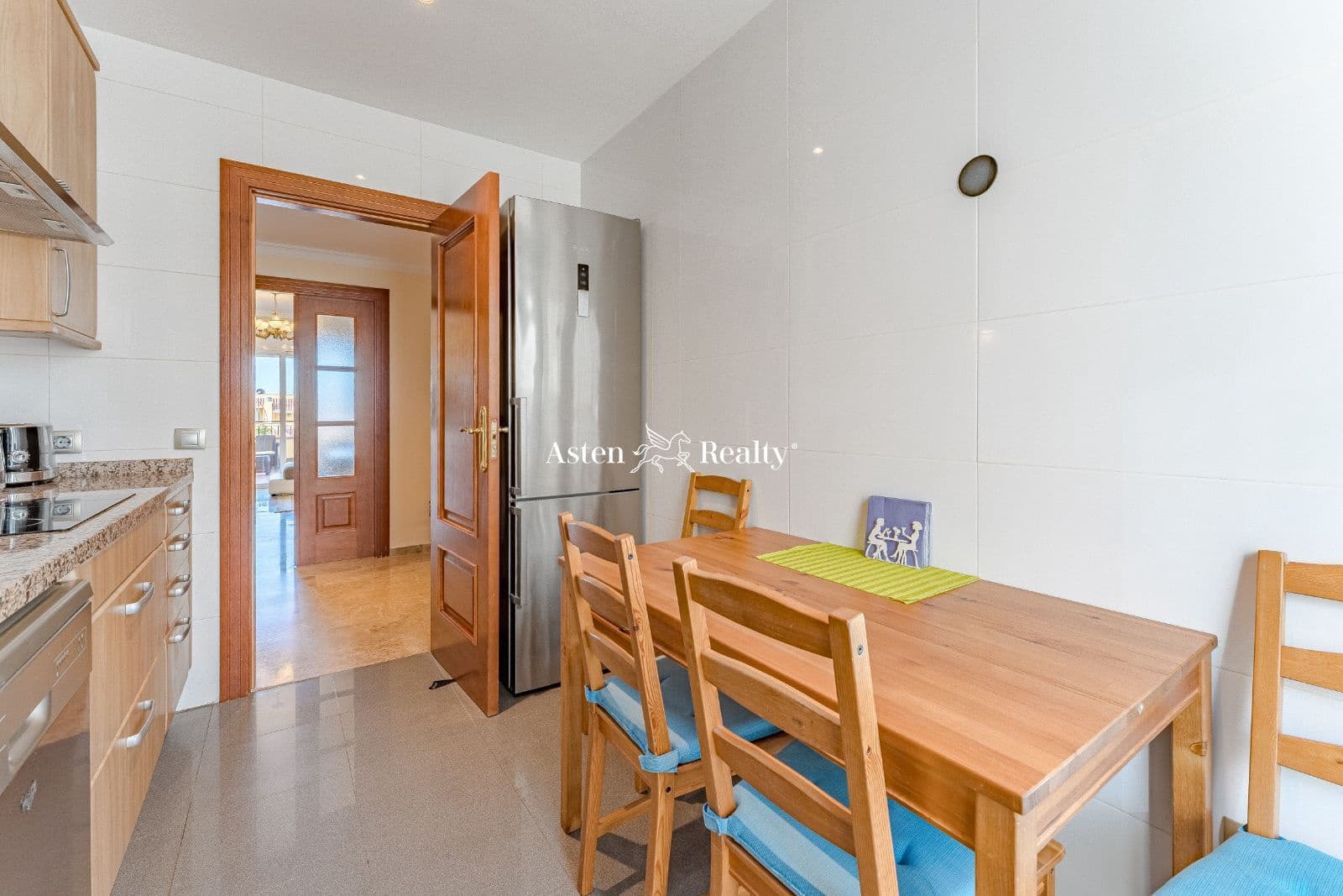 2 soveværelse Lejlighed til salg i Puerto Santiago med swimmingpool garage - € 450.000 (Ref: 8072528)