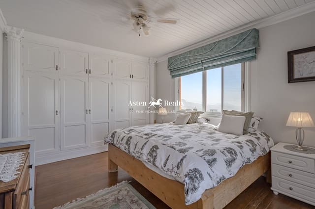 6 soverom Villa til salgs i Las Moraditas, Adeje med svømmebasseng garasje - € 1 595 000 (Ref: 8110467)