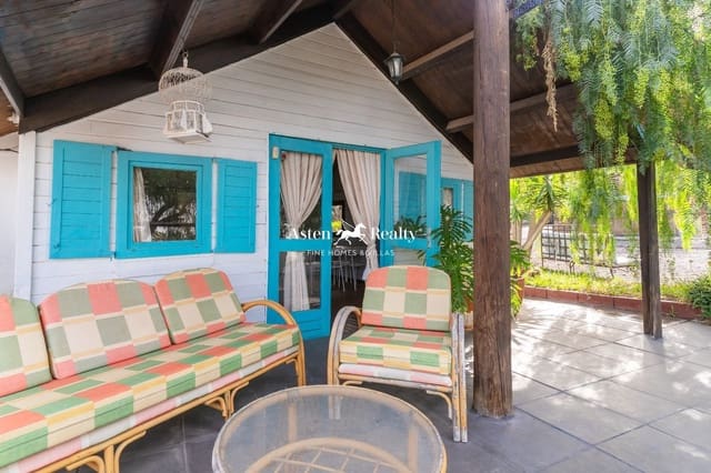 8 bedroom Townhouse for sale in Chio, Guía de Isora with garage - € 750,000 (Ref: 8116756)