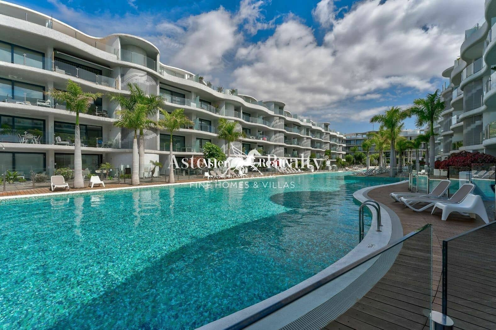 2 soveværelse Lejlighed til salg i Palm-Mar med swimmingpool garage - € 459.000 (Ref: 8140151)