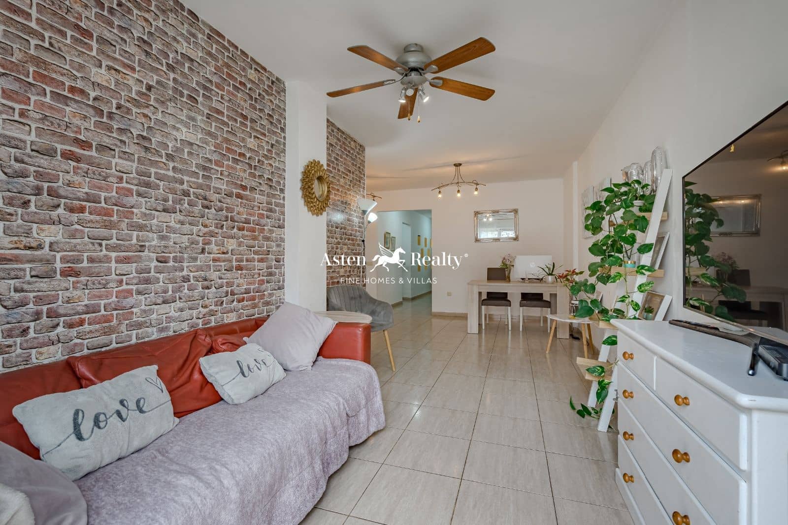 3 soveværelse Lejlighed til salg i Valle de San Lorenzo med garage - € 269.000 (Ref: 8165301)