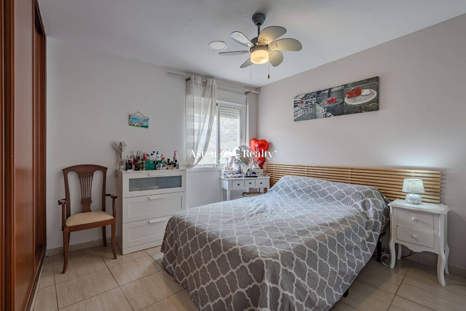 3 soveværelse Lejlighed til salg i Valle de San Lorenzo med garage - € 269.000 (Ref: 8165301)