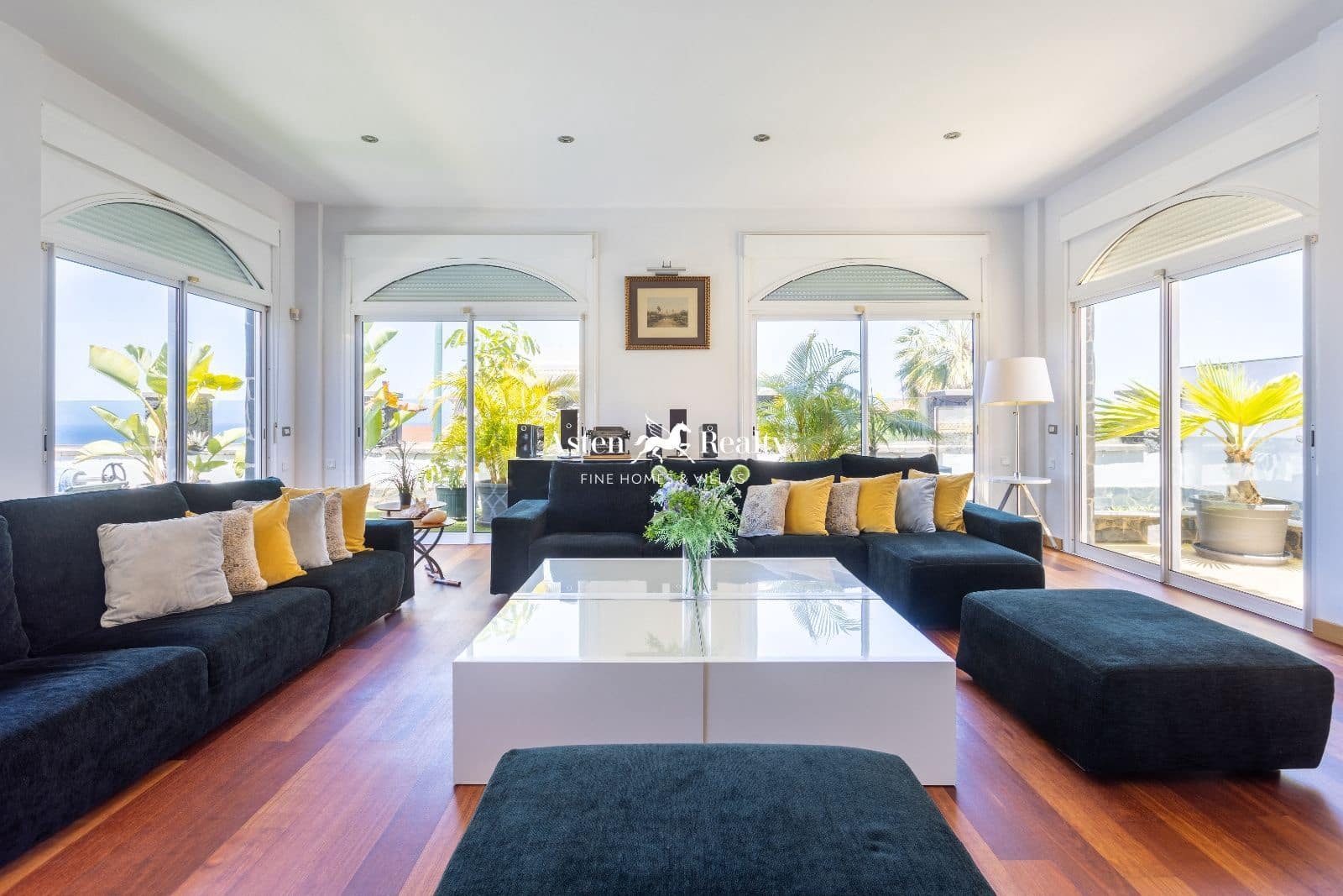 7 soverom Hus til salgs i Puerto de la Cruz med svømmebasseng garasje - € 1 800 000 (Ref: 8168462)