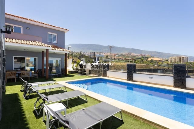 7 soveværelse Byhus til salg i Puerto de la Cruz med swimmingpool garage - € 1.800.000 (Ref: 8168462)