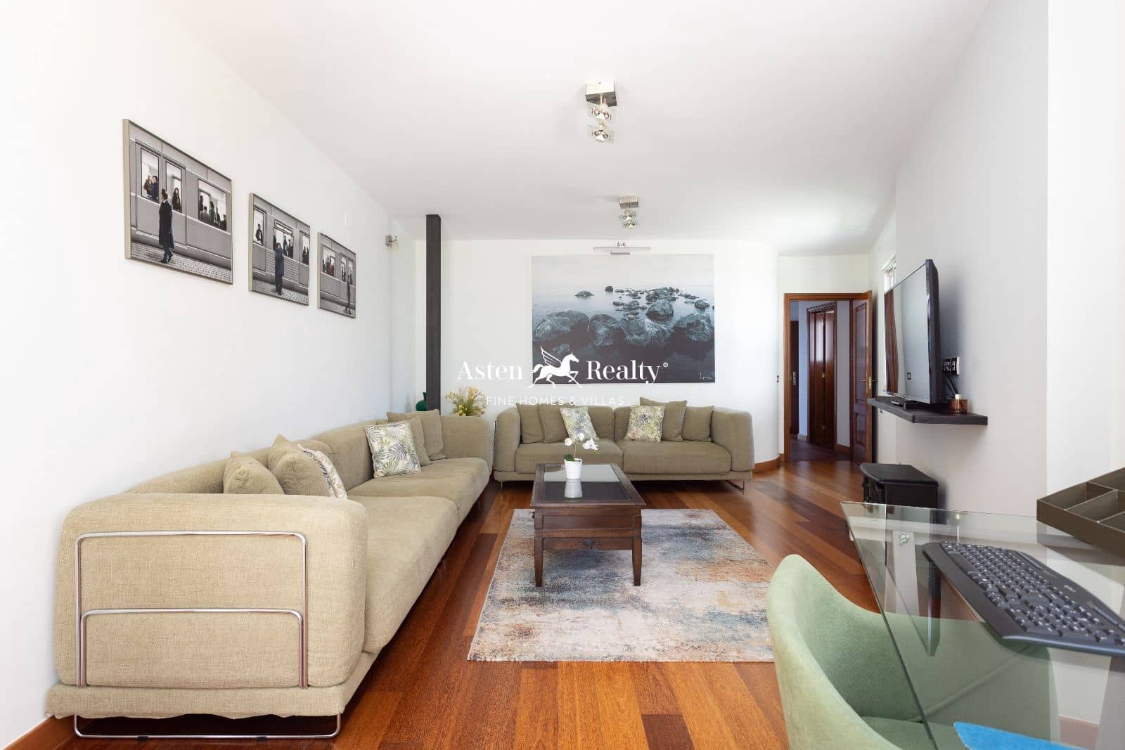 7 soverom Hus til salgs i Puerto de la Cruz med svømmebasseng garasje - € 1 800 000 (Ref: 8168462)
