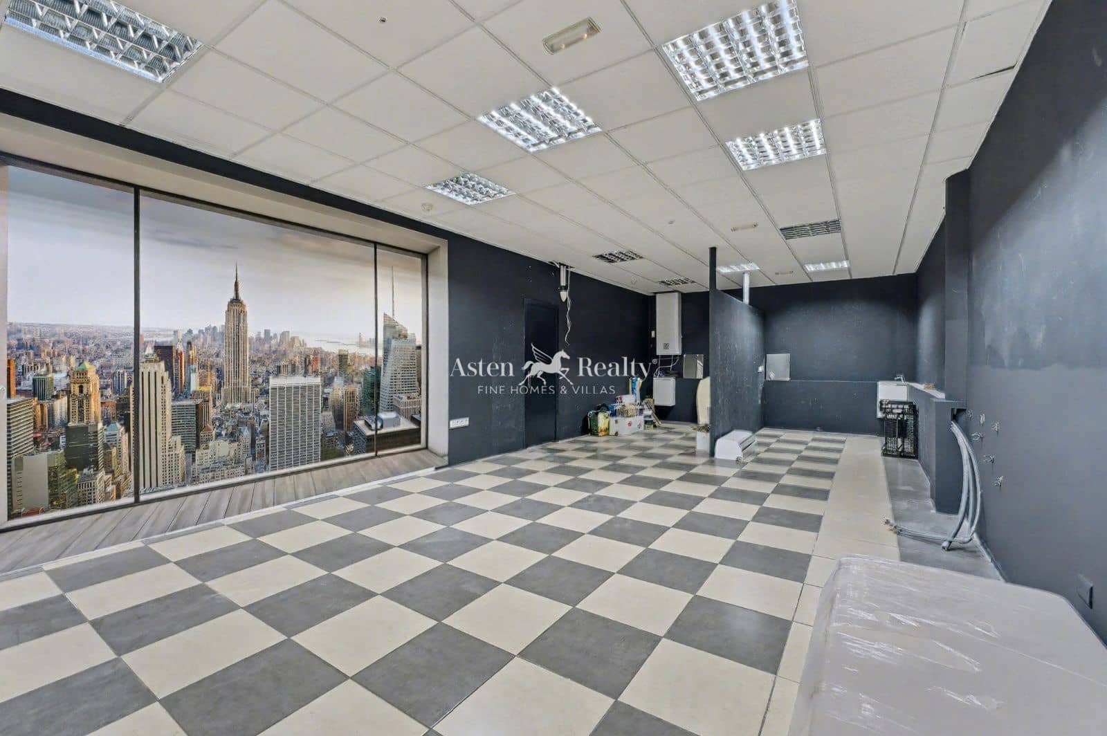 Virksomhed til salg i Playa de las Americas - € 439.000 (Ref: 8176850)