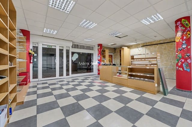 Virksomhed til salg i Playa de las Américas, Adeje - € 439.000 (Ref: 8176850)