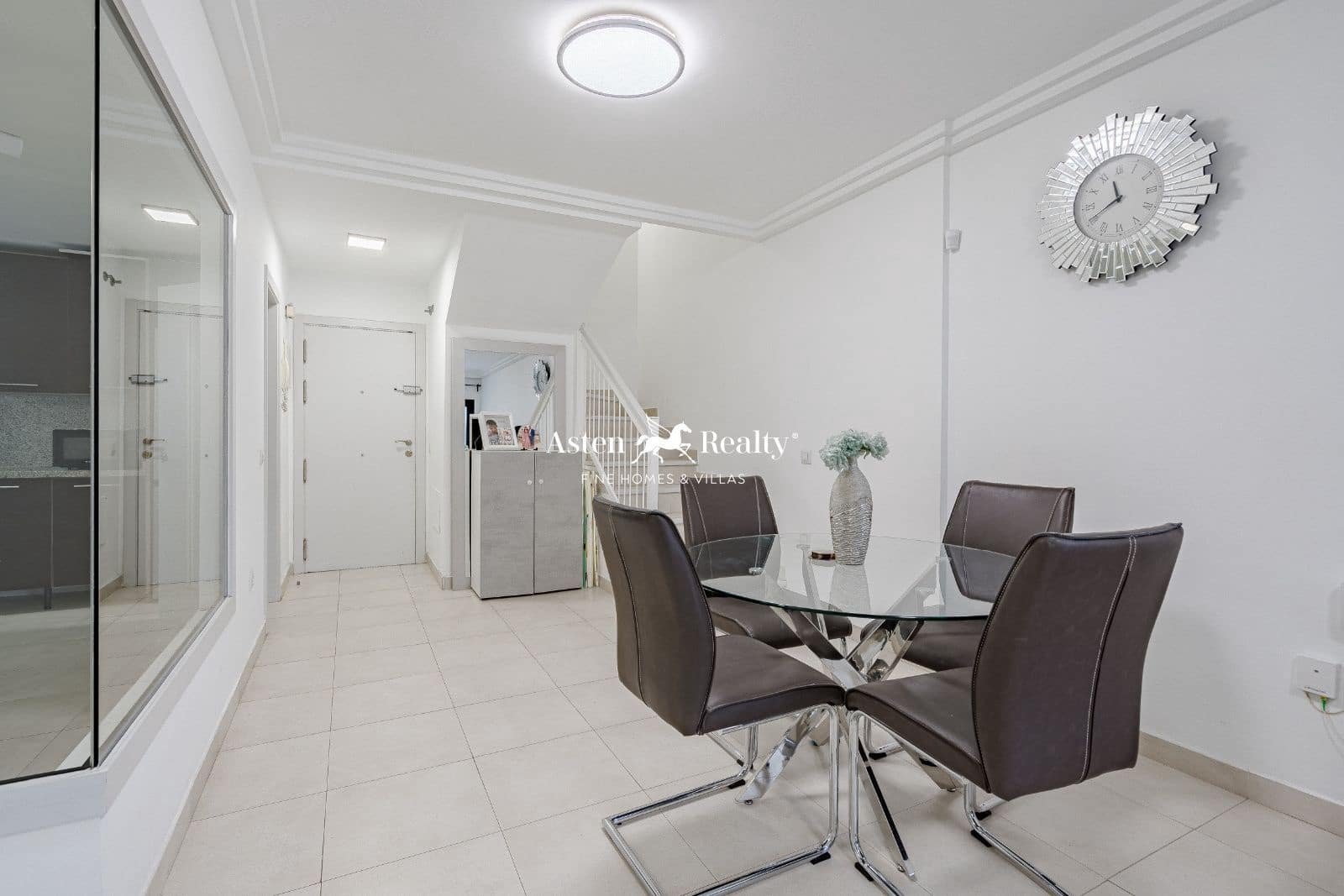 Ático de 3 habitaciones en Adeje en venta con piscina garaje - 419.000 € (Ref: 8183344)