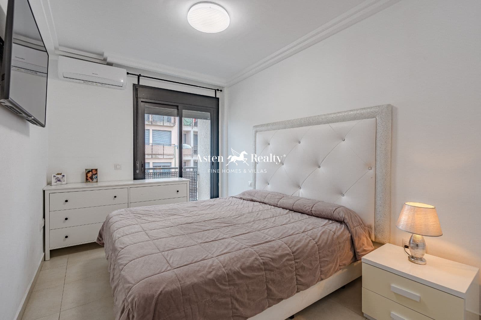 Ático de 3 habitaciones en Adeje en venta con piscina garaje - 419.000 € (Ref: 8183344)