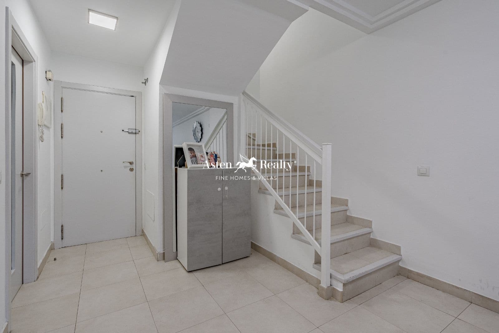 Ático de 3 habitaciones en Adeje en venta con piscina garaje - 419.000 € (Ref: 8183344)