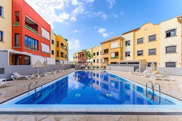3 chambre Penthouse à vendre à Adeje avec piscine garage - 419 000 € (Ref: 8183344)