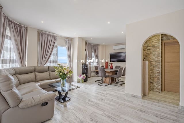 3 sypialnia Bungalow na sprzedaż w Torviscas, Adeje z basenem garażem - 630 000 € (Ref: 8196952)