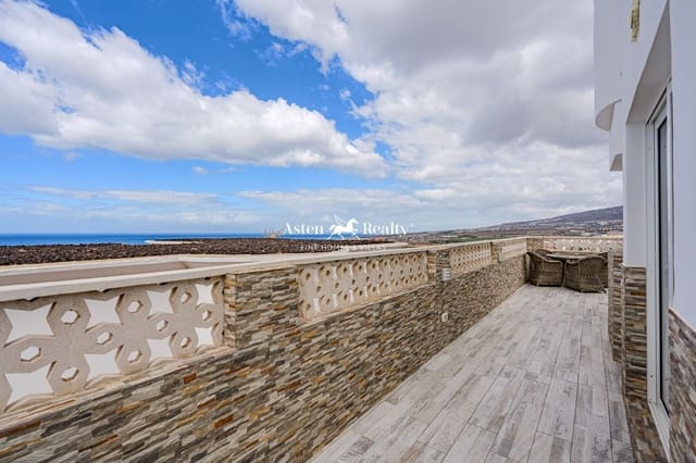 3 sypialnia Bungalow na sprzedaż w Torviscas, Adeje z basenem garażem - 630 000 € (Ref: 8196952)