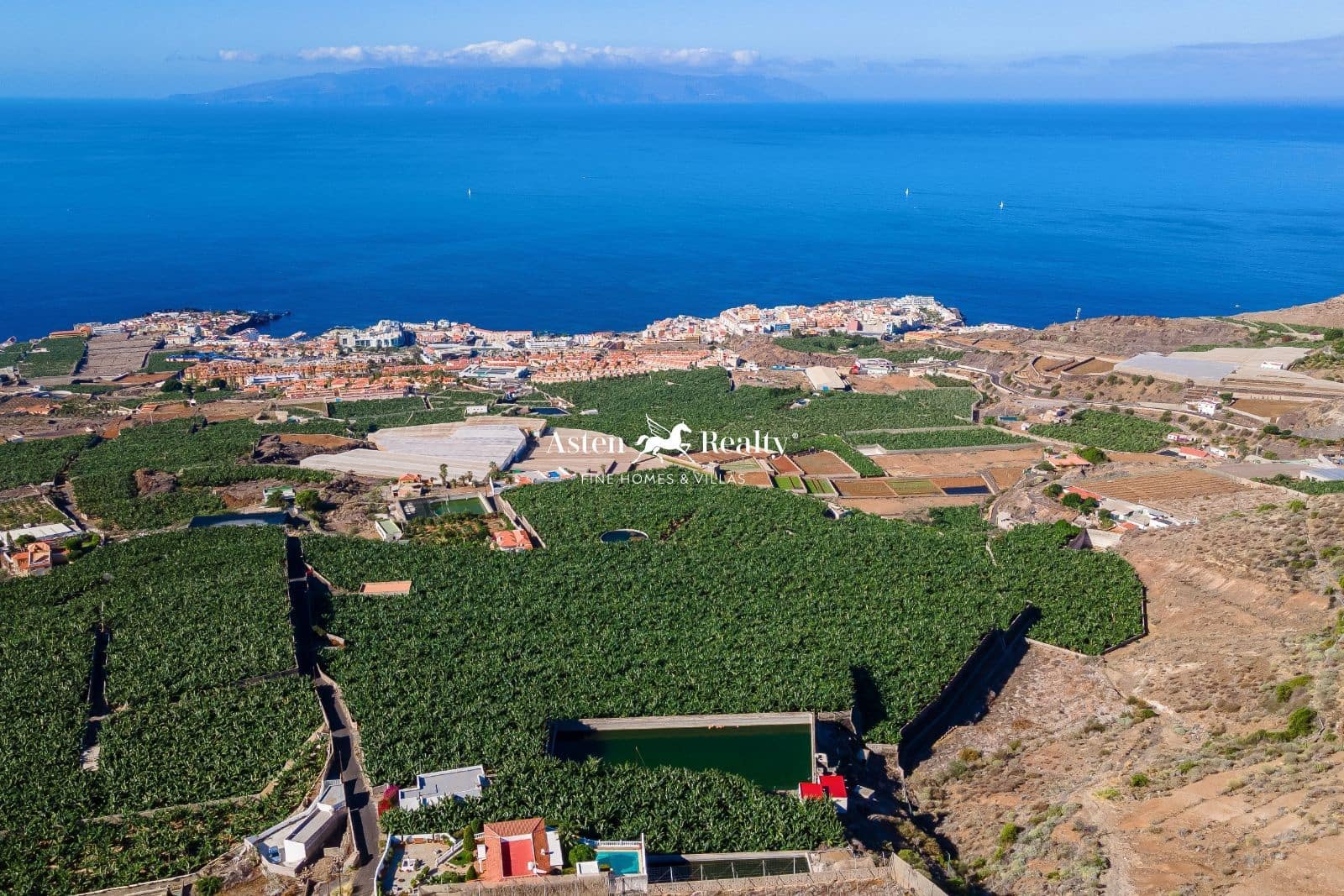 Byggegrund til salg i Guia de Isora - € 3.000.000 (Ref: 8213069)