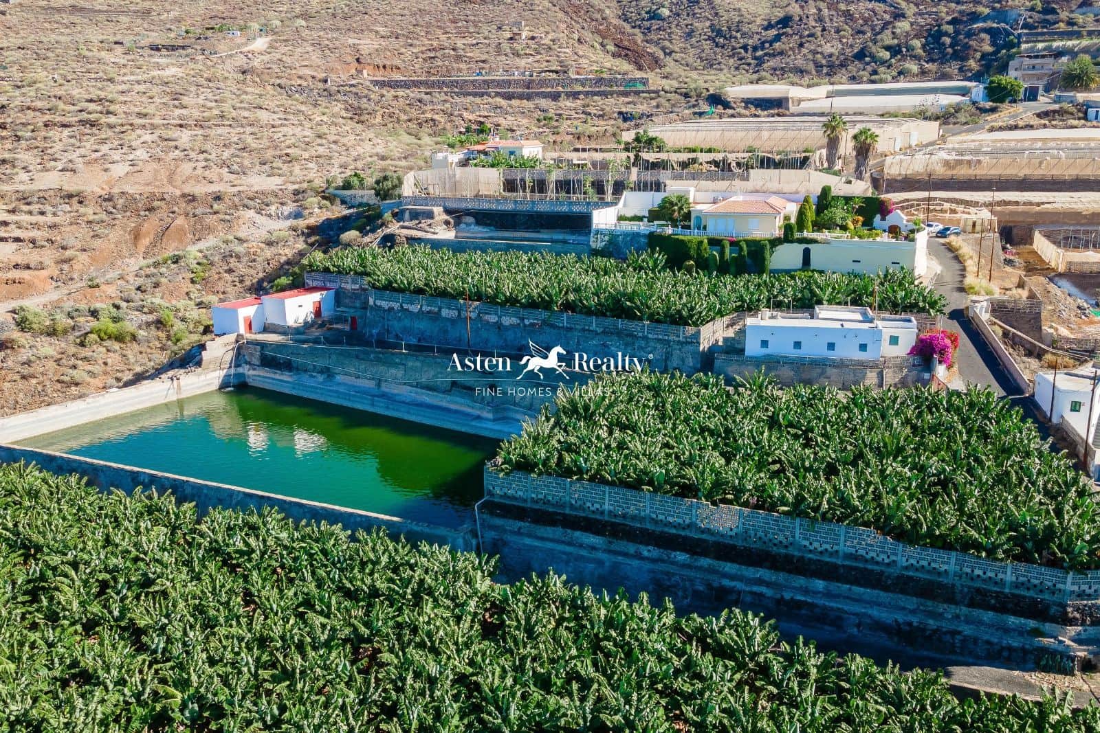 Byggegrund til salg i Guia de Isora - € 3.000.000 (Ref: 8213069)