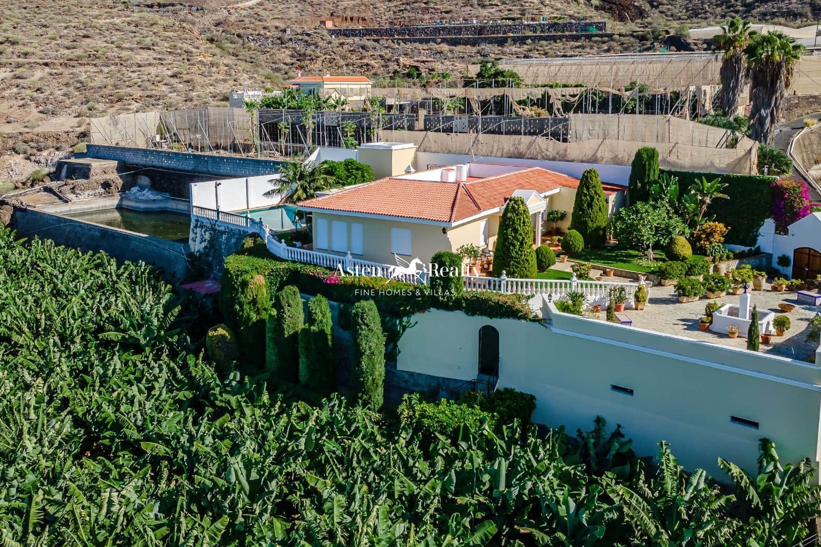 Byggegrund til salg i Guia de Isora - € 3.000.000 (Ref: 8213069)