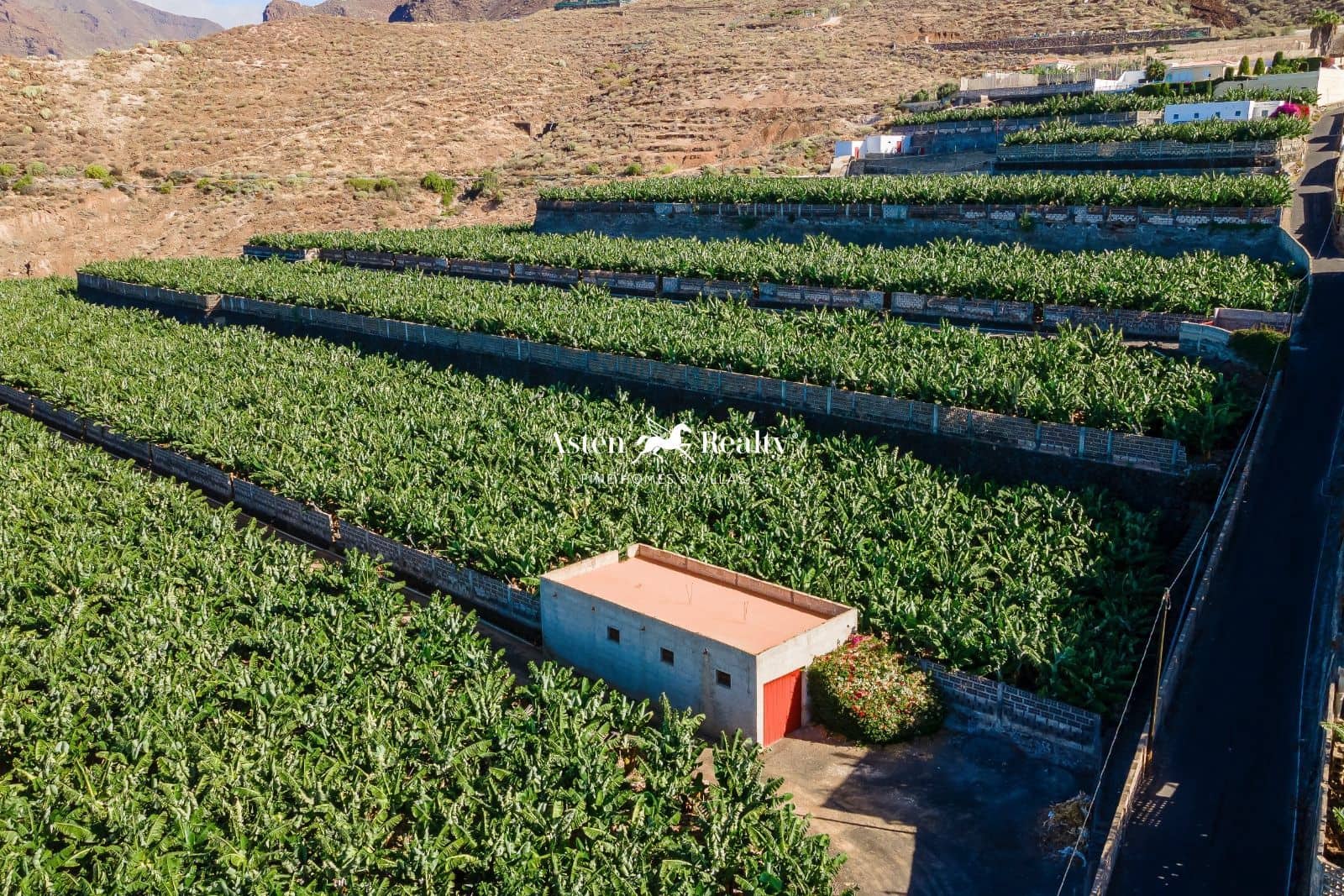 Byggegrund til salg i Guia de Isora - € 3.000.000 (Ref: 8213069)