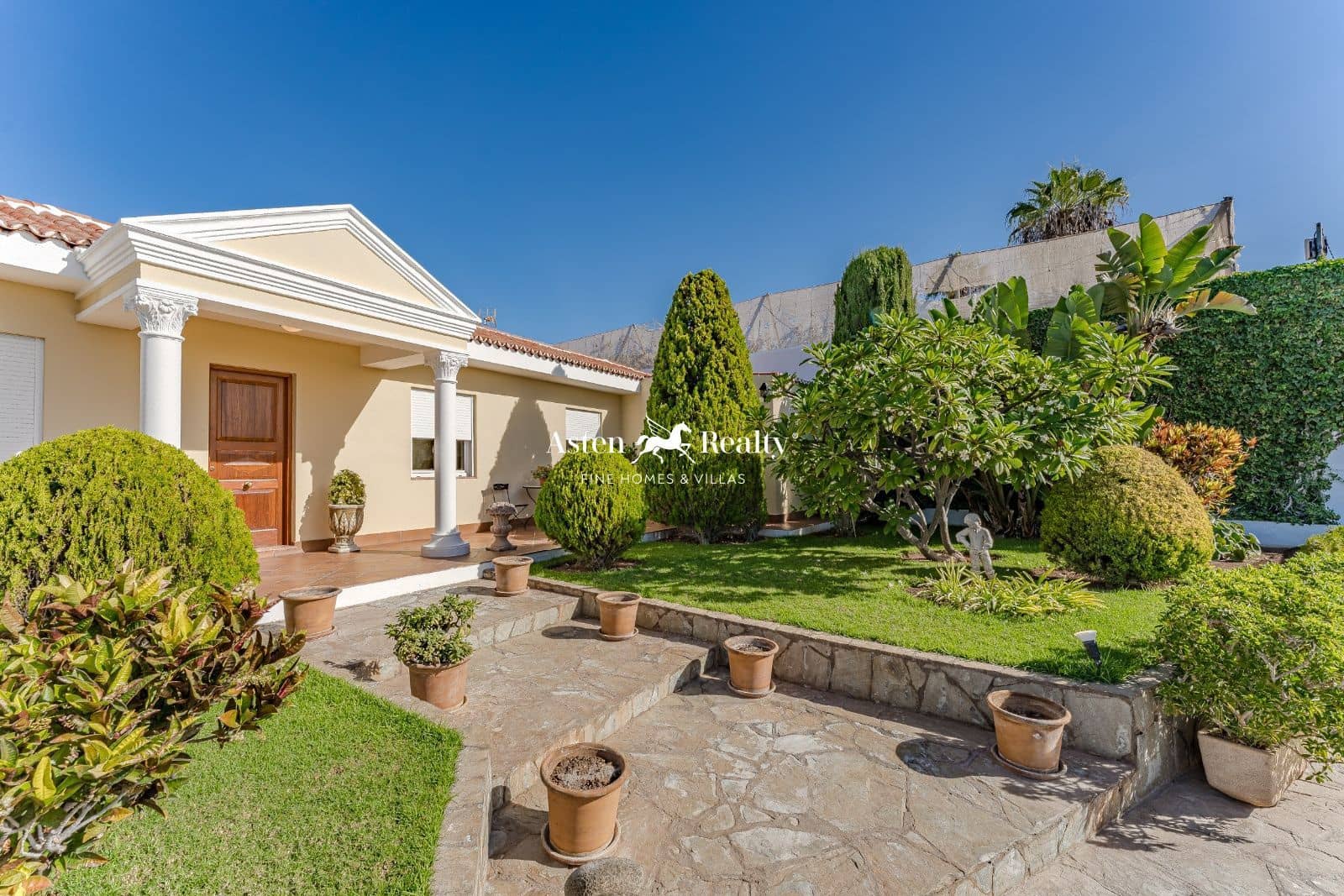 Byggegrund til salg i Guia de Isora - € 3.000.000 (Ref: 8213069)