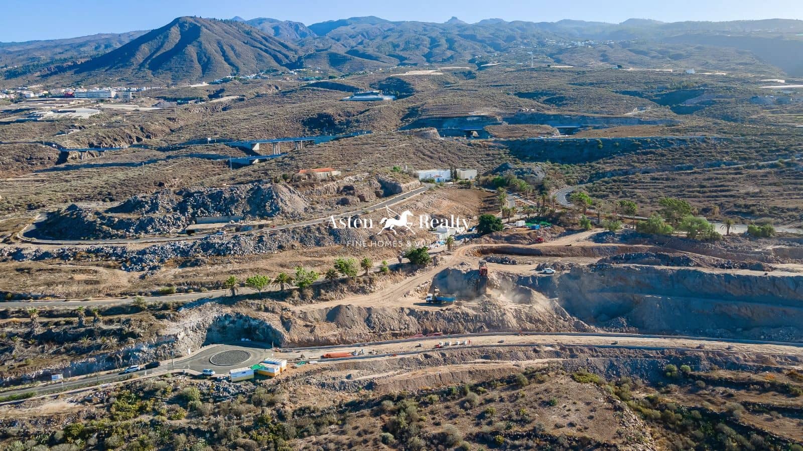 Bouwgrond te koop in Guia de Isora - € 1.650.000 (Ref: 8223431)