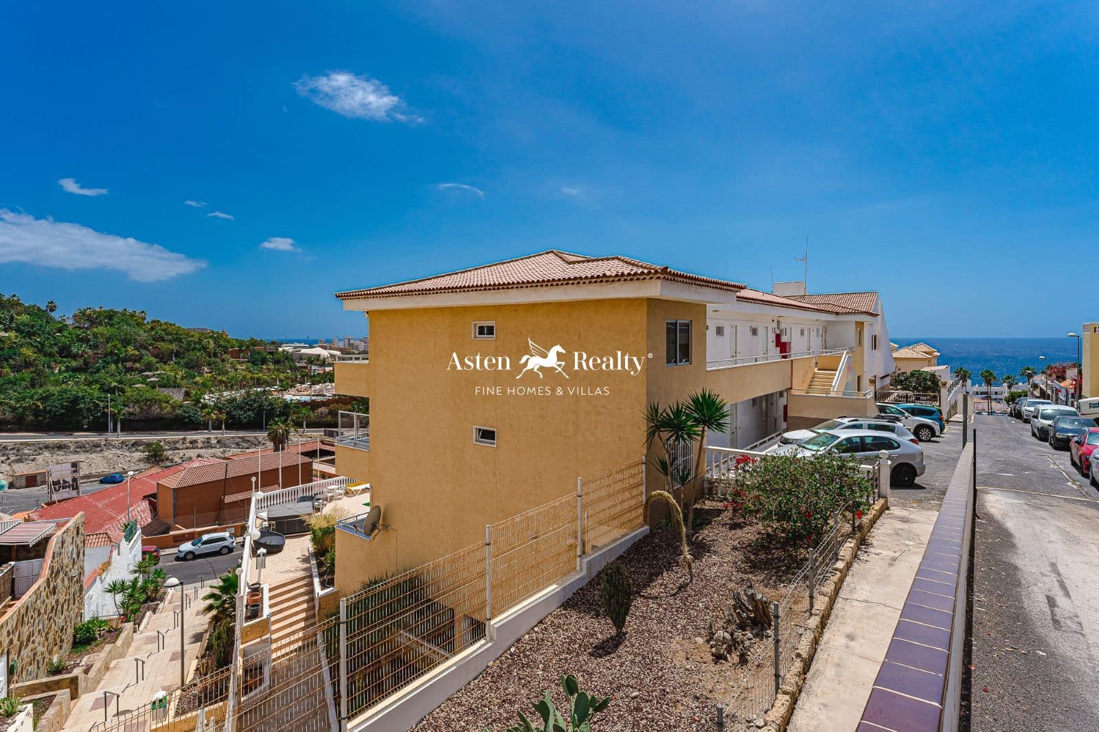 25 soveværelse Hotel til salg i Costa Adeje - € 4.750.000 (Ref: 8223434)