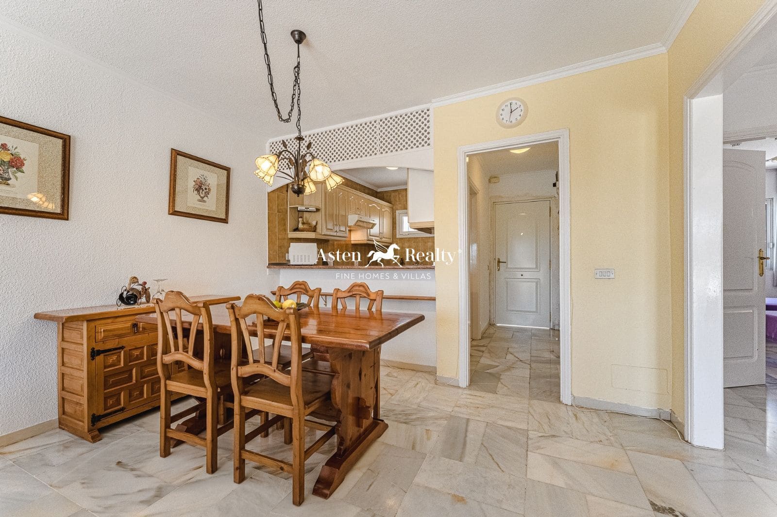 25 soveværelse Hotel til salg i Costa Adeje - € 4.750.000 (Ref: 8223434)