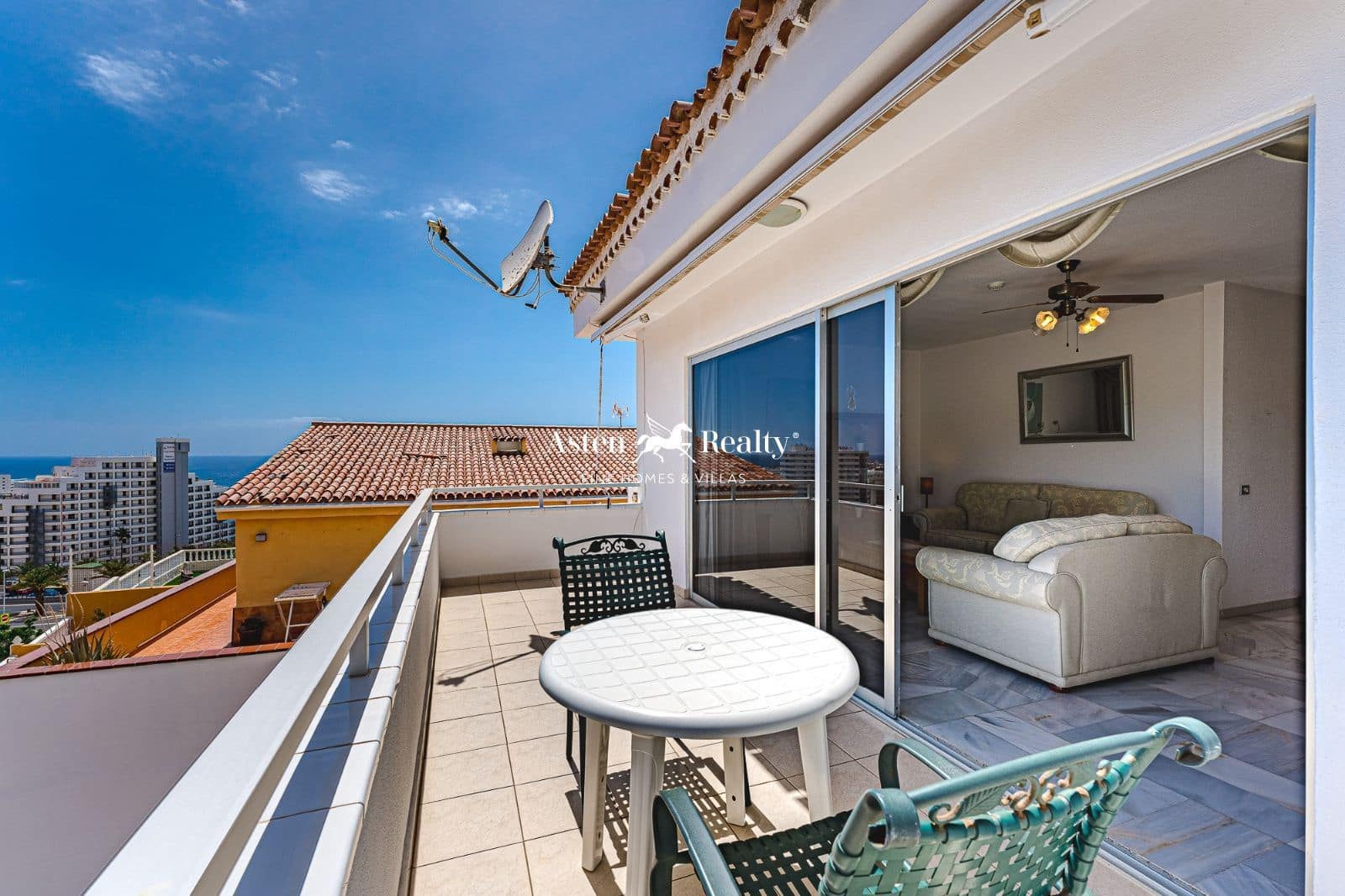 25 soveværelse Hotel til salg i Costa Adeje - € 4.750.000 (Ref: 8223434)