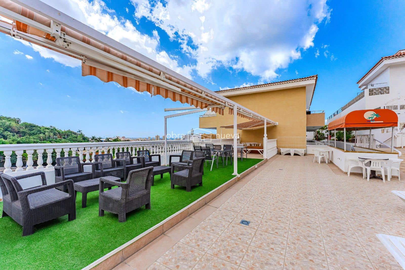 25 soveværelse Hotel til salg i Costa Adeje - € 4.750.000 (Ref: 8223434)