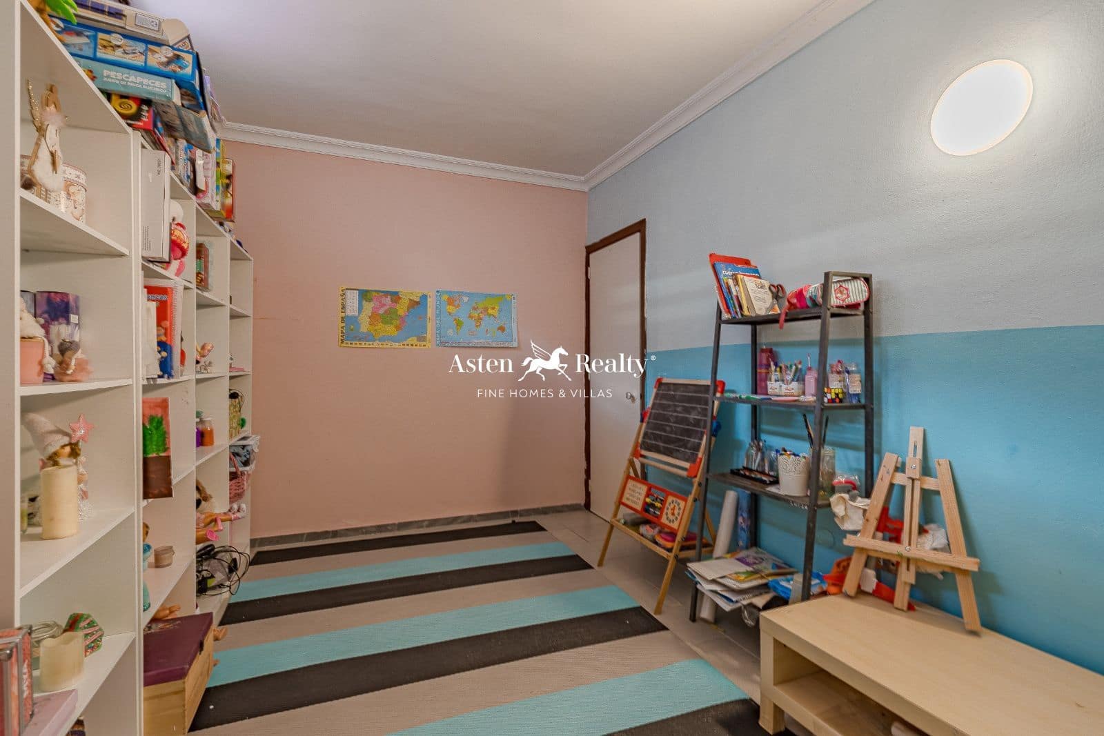 4 soveværelse Byhus til salg i Puerto Santiago med swimmingpool garage - € 498.000 (Ref: 8227339)