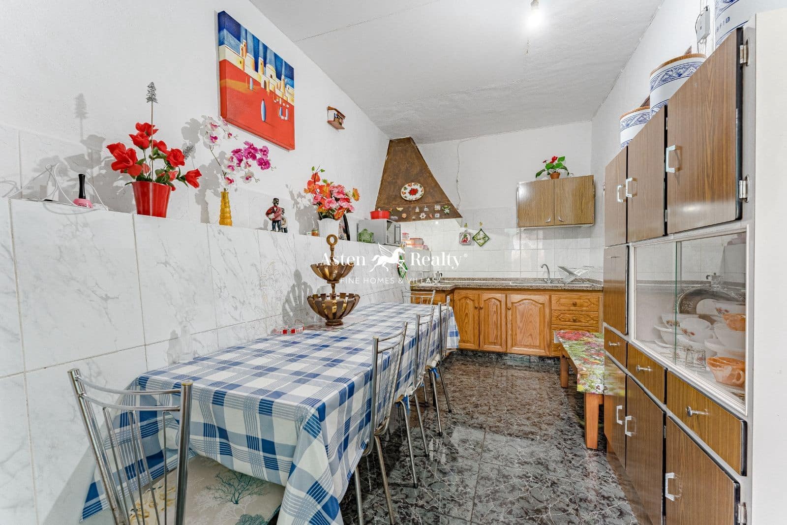 3 soveværelse Villa til salg i El Tanque med garage - € 260.000 (Ref: 8230425)