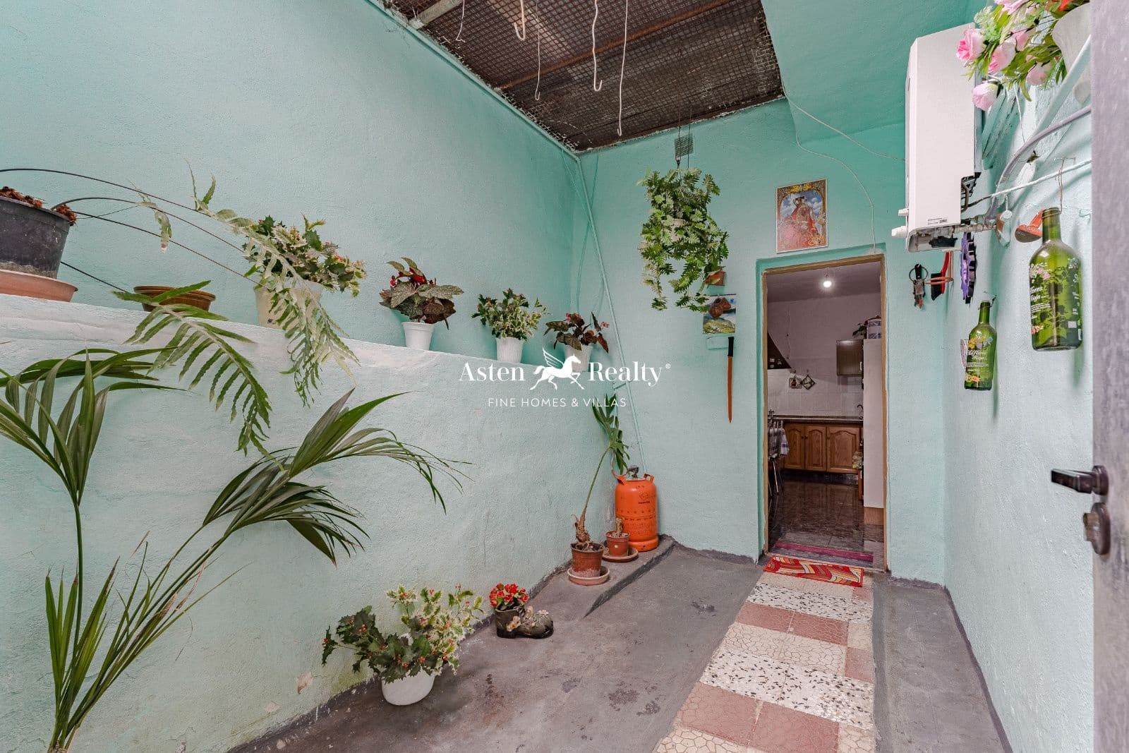 3 soveværelse Villa til salg i El Tanque med garage - € 260.000 (Ref: 8230425)