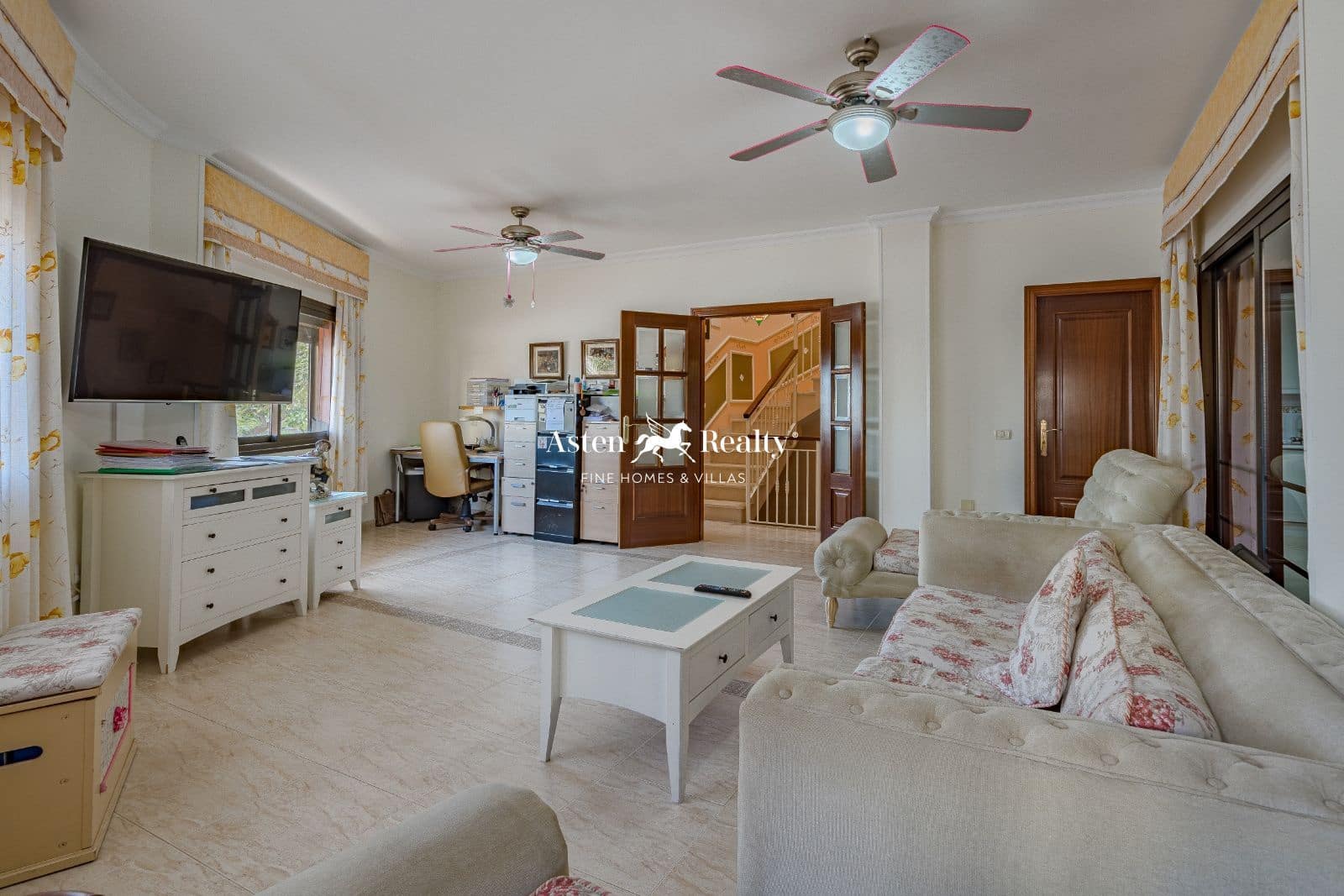 3 soveværelse Byhus til salg i Adeje med swimmingpool - € 650.000 (Ref: 8285161)