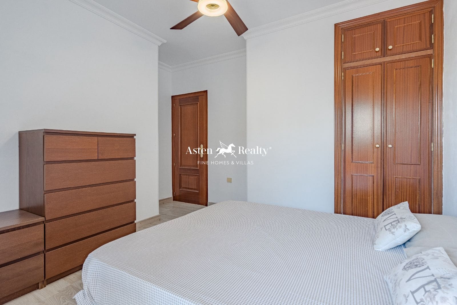 3 soveværelse Byhus til salg i Adeje med swimmingpool - € 650.000 (Ref: 8285161)