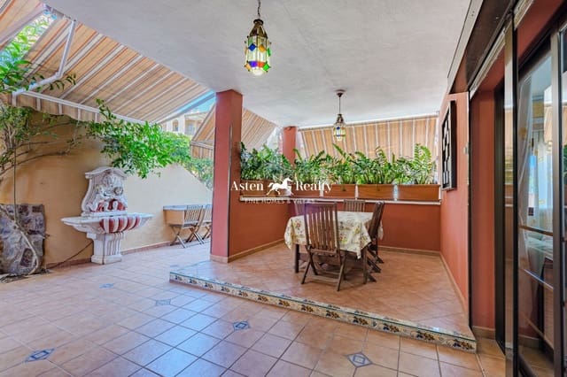 3 chambre Maison de Ville à vendre à Casco Urbano, Adeje avec piscine - 650 000 € (Ref: 8285161)